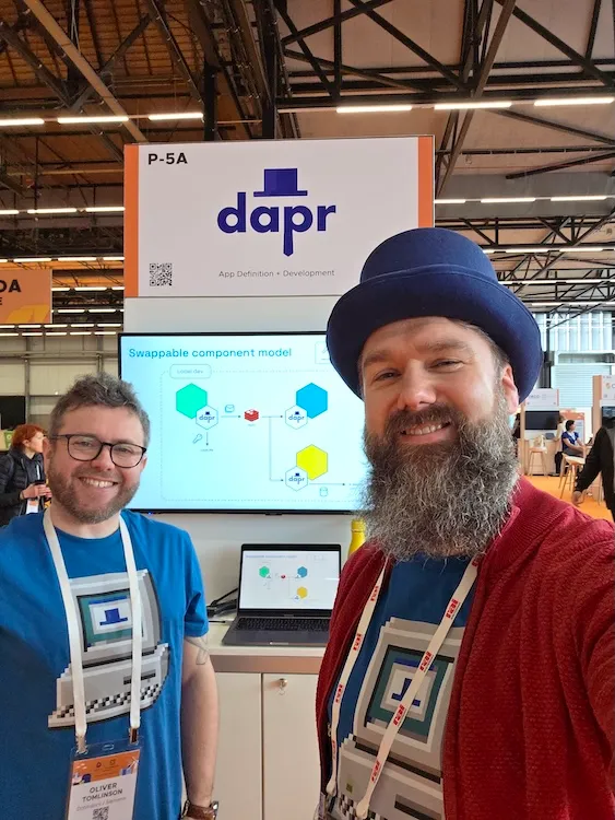 Oliver and Myself at the Dapr project kiosk